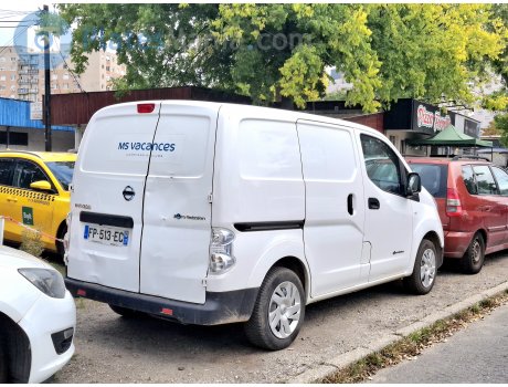 FP-513-EC, Nissan NV200