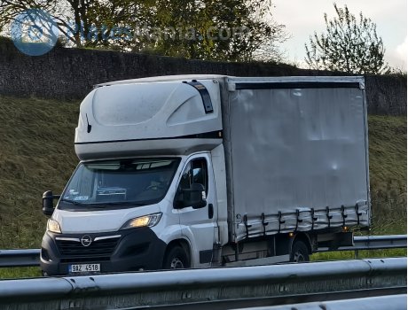 9AZ 4518, Opel Movano