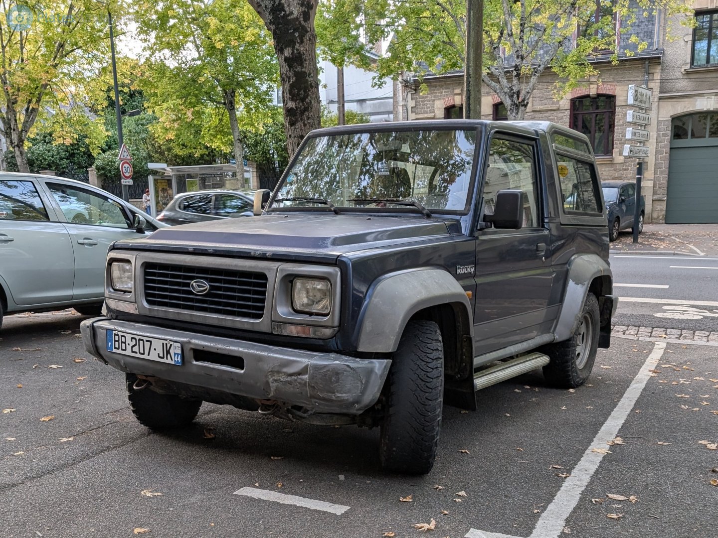 BB-207-JK, Daihatsu Rocky 1st gen (F70), 1984–2002 (Rugger rebadge)
