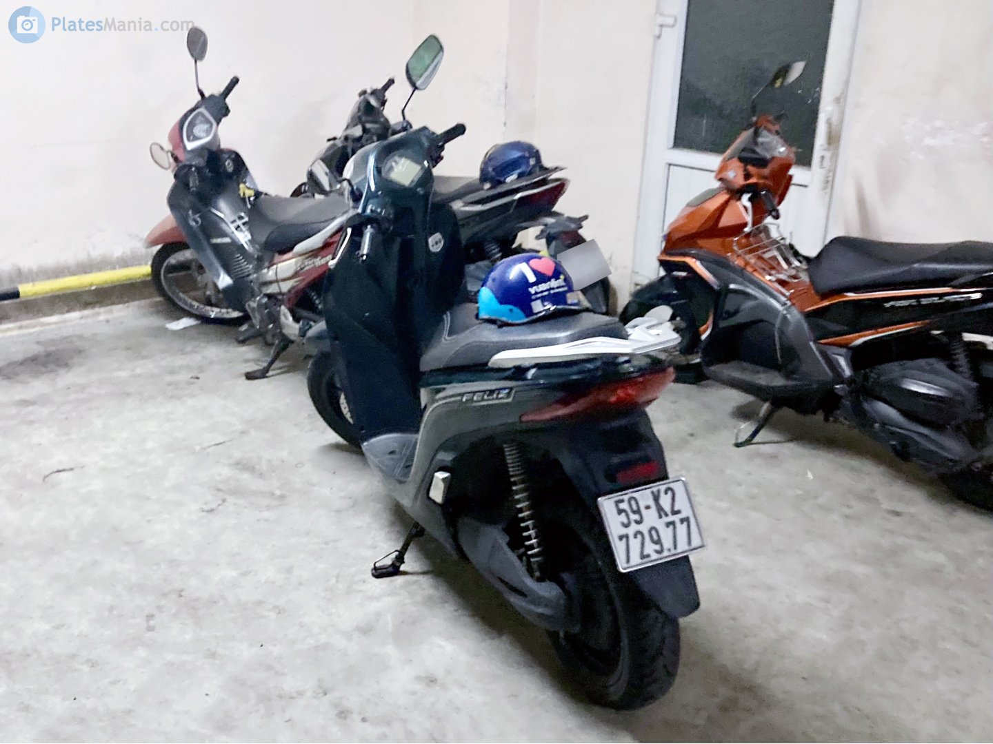 59-K2 729.77, VinFast Feliz 