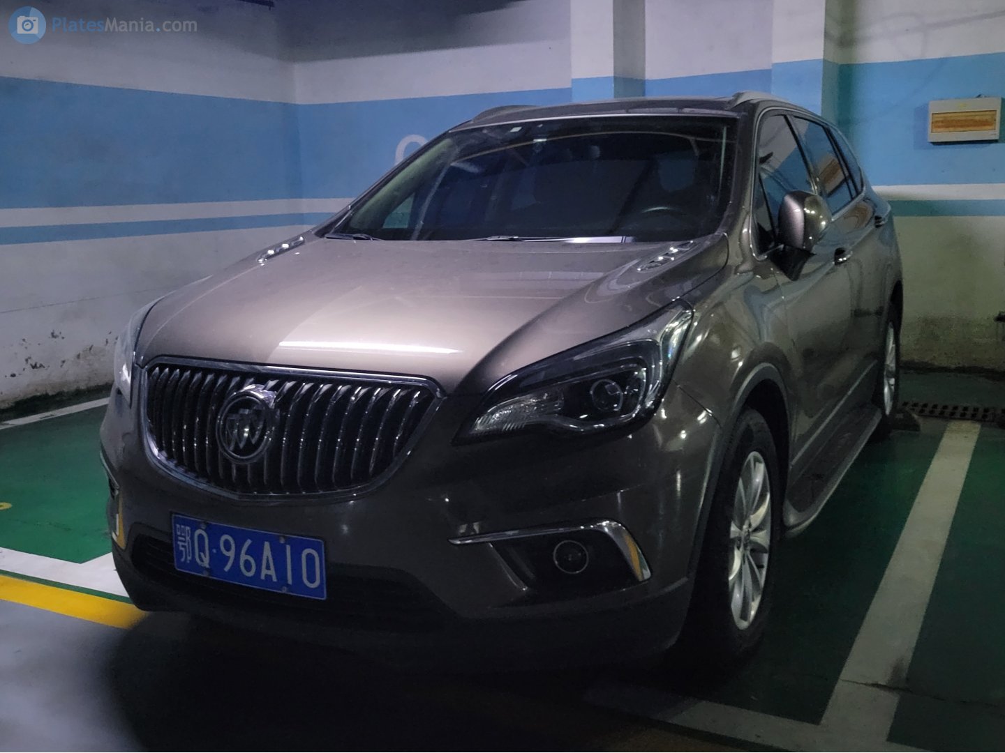 鄂Q·96A10, Buick Envision 1st gen (D2XX/D2UX), 2016–2018