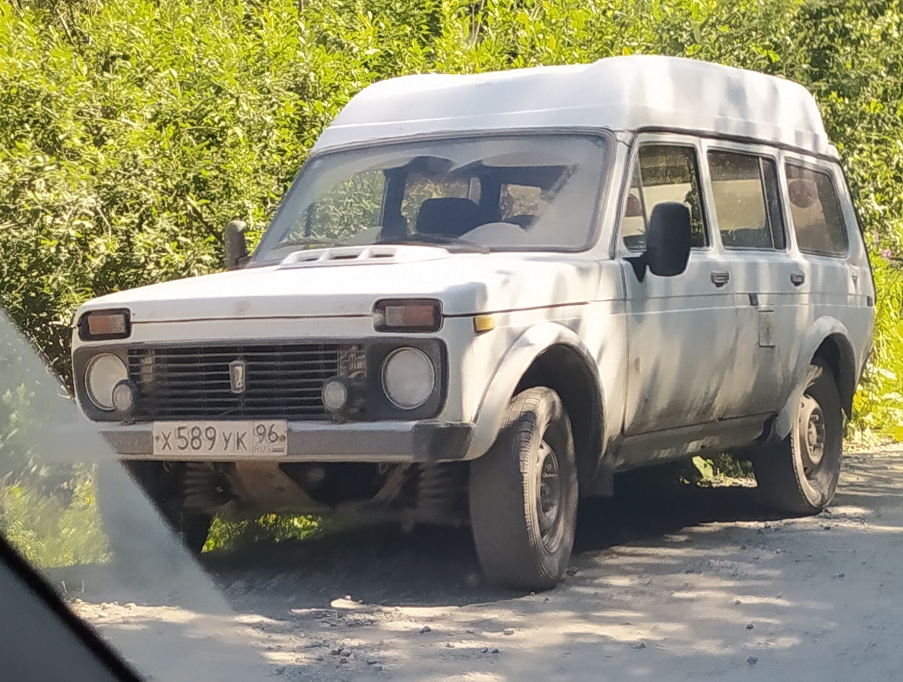х 589 ук 96, Lada (VAZ) 2131 Нива 2131 (-02/05/22/45) Long/Ambulance, 1998–2014