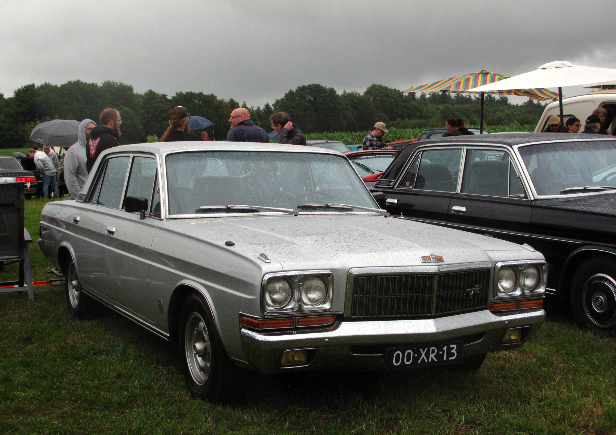 00-XR-13, Nissan President 2nd gen (H250), 1st facelift, 1977–1982