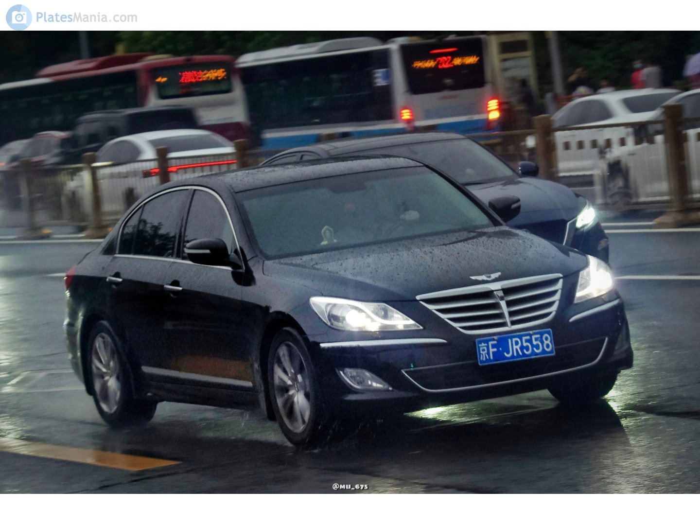 京F·JR558, Hyundai Genesis 1st gen (BH), 2008–2013