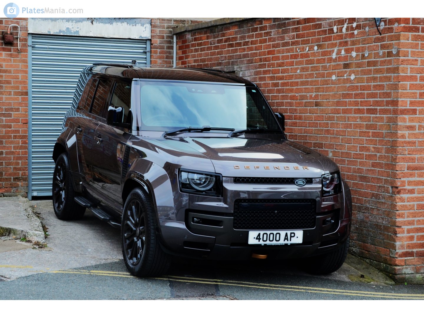 4000AP, Land Rover Defender 2nd gen 110