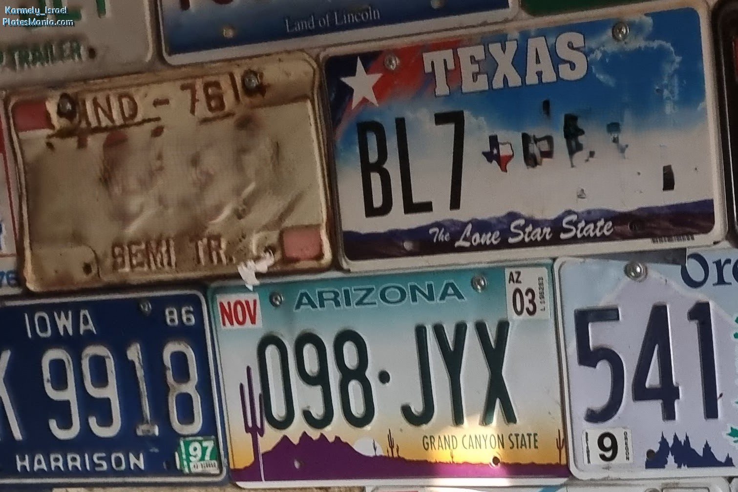 098-JYX, License plate without vehicle 