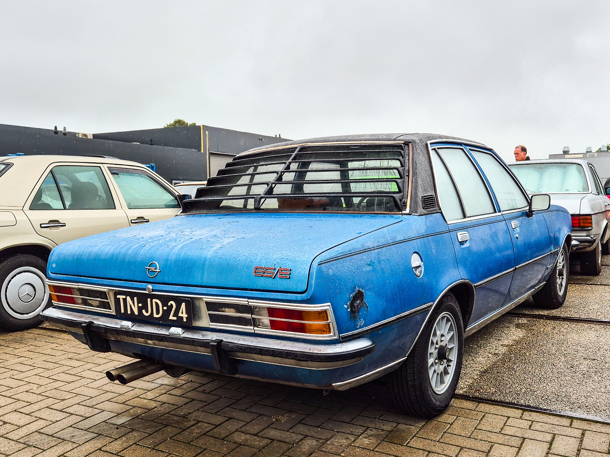 TN-JD-24, Opel Commodore 2nd gen Sedan (B), 1972–1978
