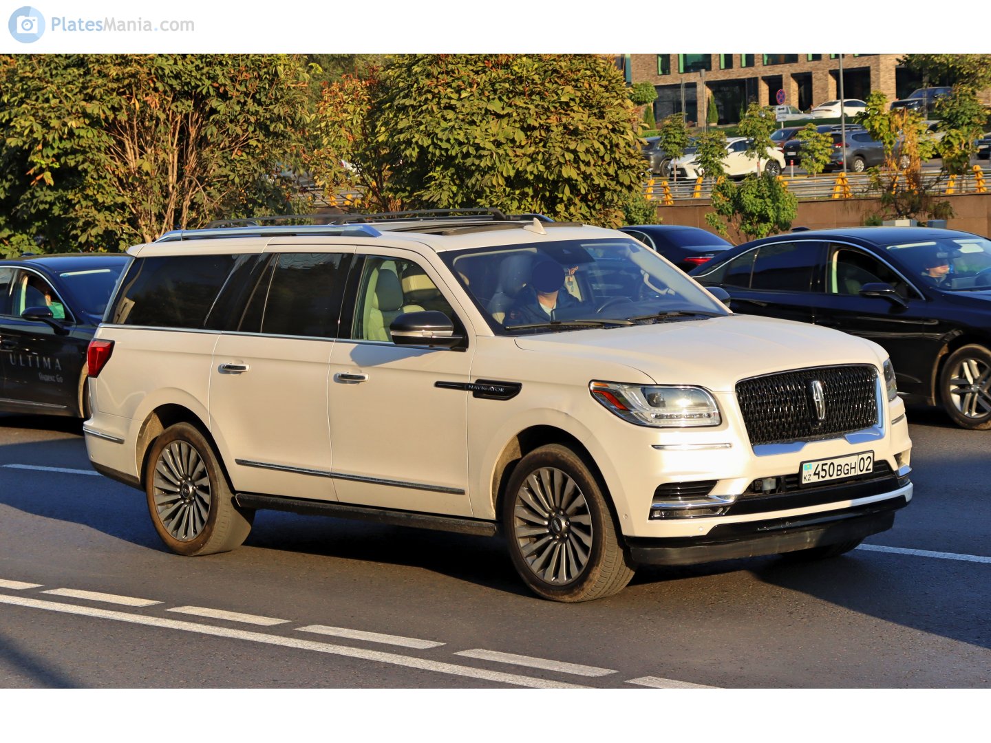 450 BGH 02, Lincoln Navigator 4th gen (U554), facelift, 2021–2024