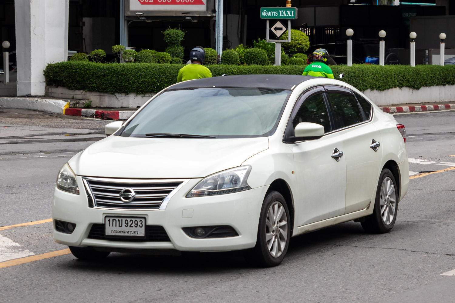 1กบ 9293, Nissan Sylphy 3rd gen (NB17), 2012–2020