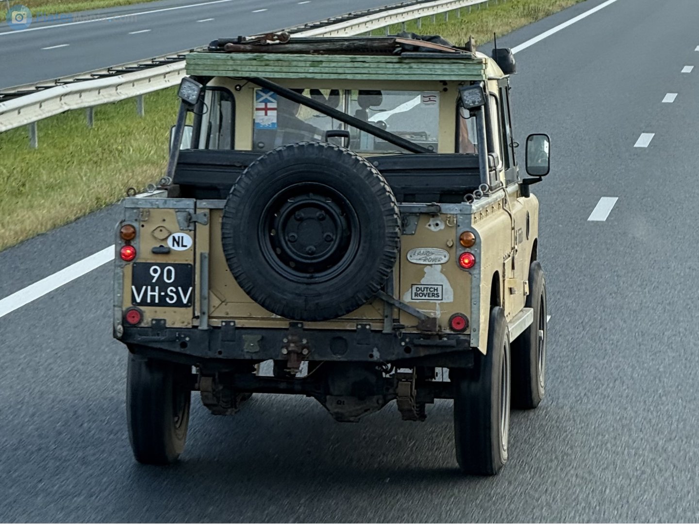 90-VH-SV, Land Rover Series III 109'' Pick Up, 1971–1985