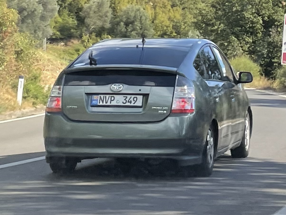 NVP 349, Toyota Prius 2nd gen (NHW20), 2003–2011