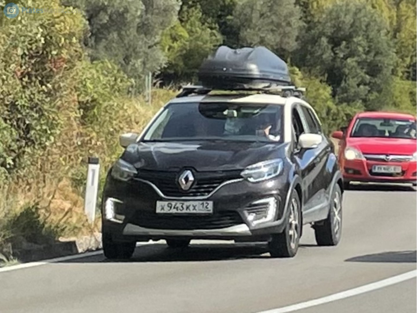 х 943 кх 12, Renault Kaptur 1st gen (HHA), 2016–2022