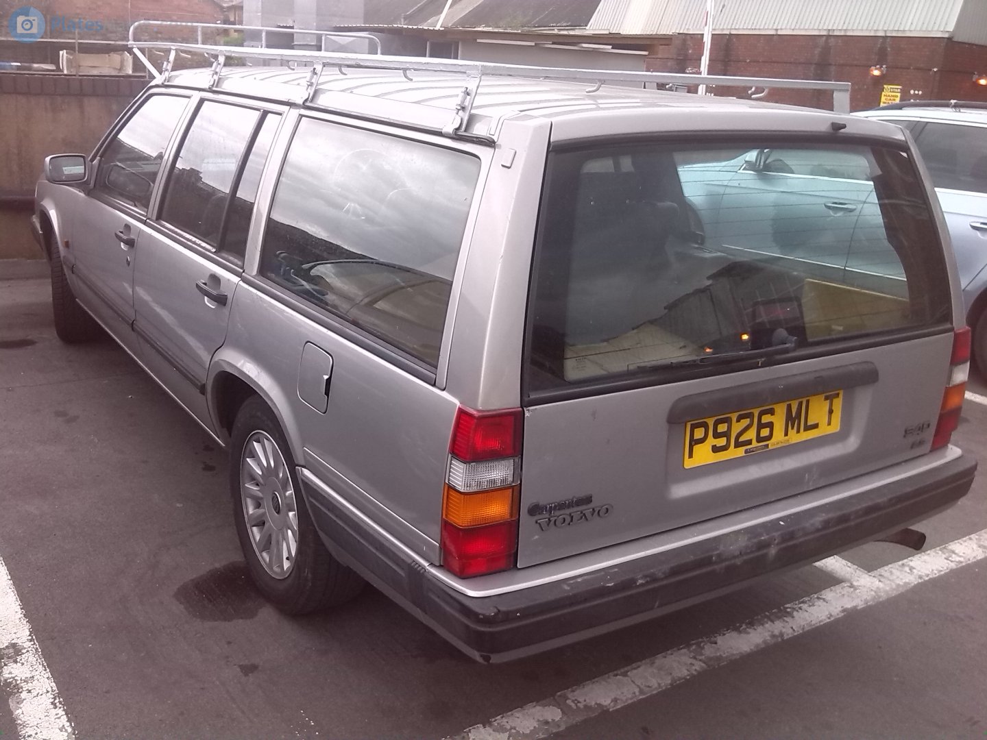 P926MLT, Volvo 940 1st gen Wagon (945), 1991–1998