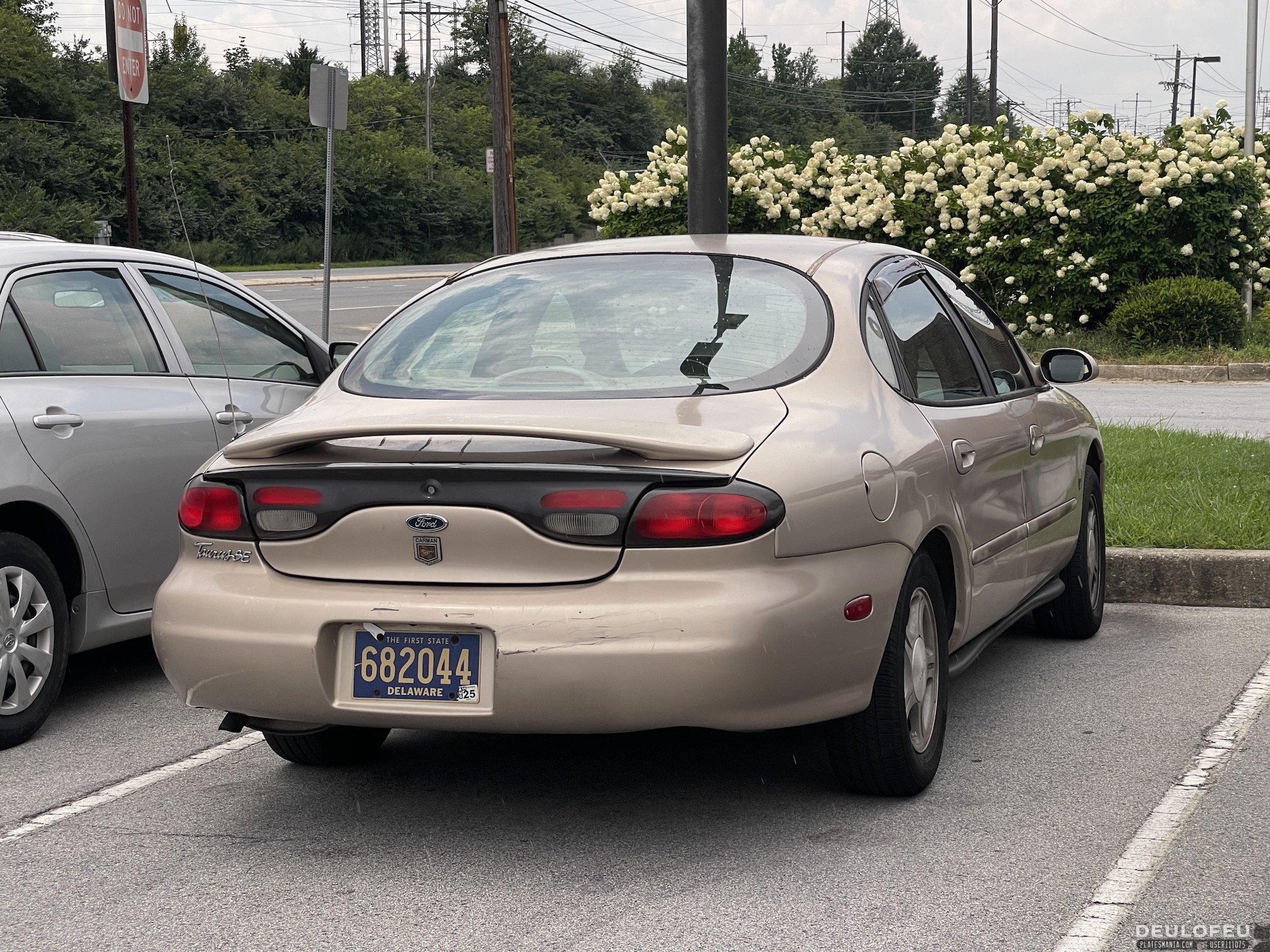 682044, Ford Taurus 3rd gen Sedan (DN101), 1995–1999