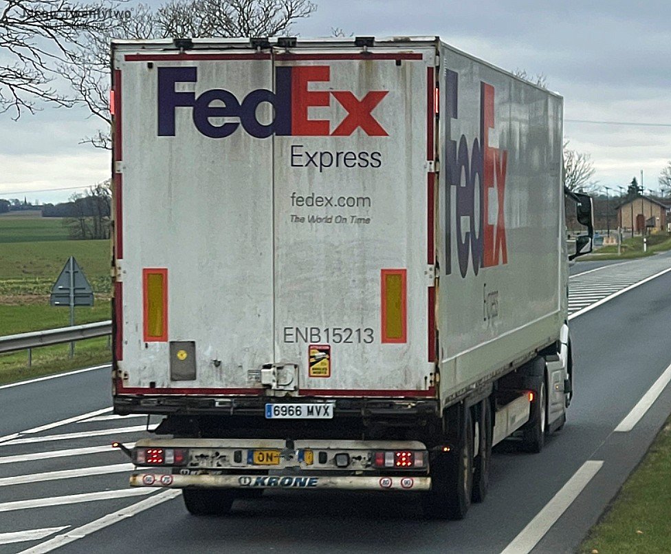 6966 MVX, Krone Dry Liner 