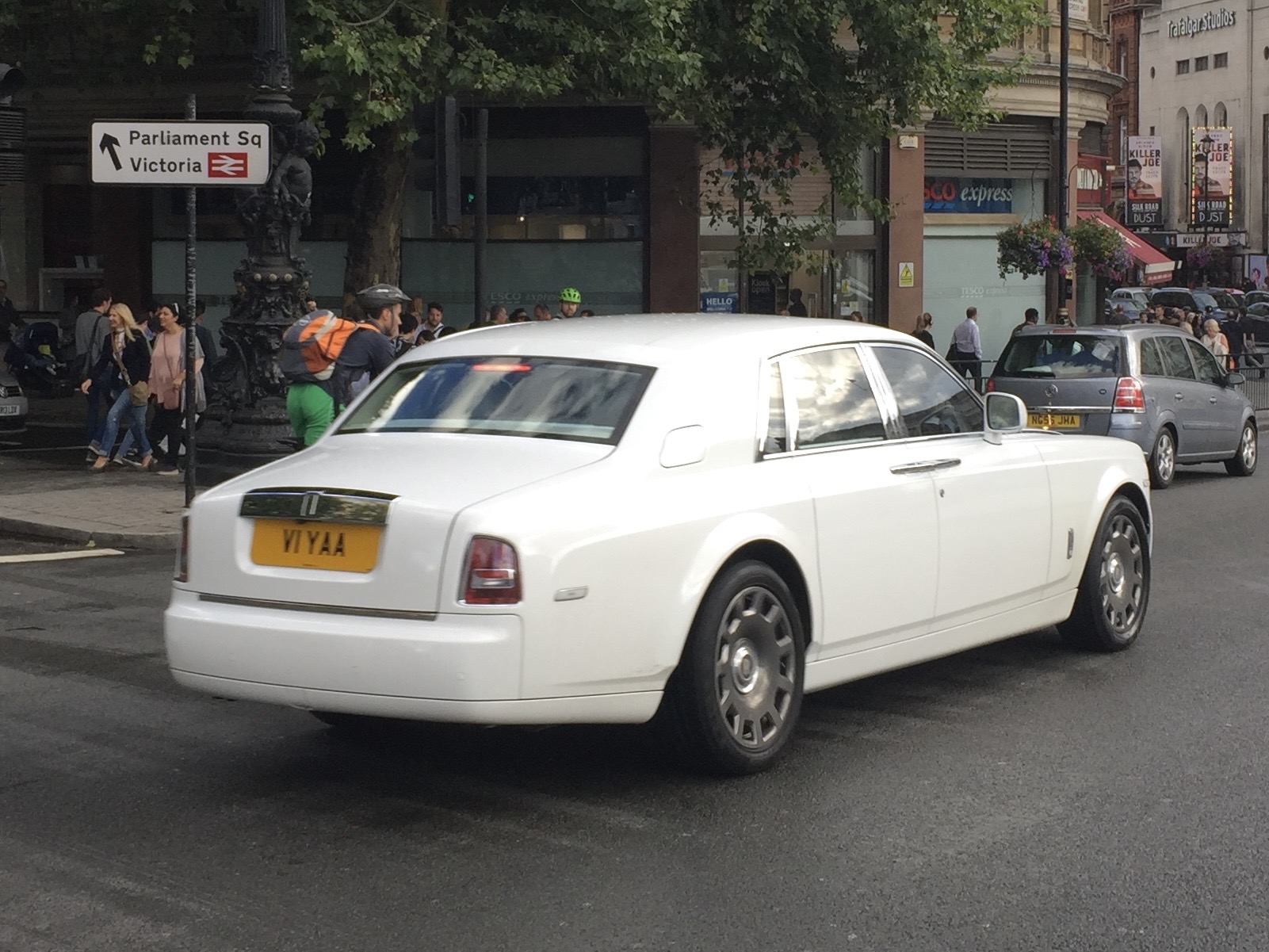 V1YAA, Rolls-Royce Phantom 7th gen (RR1), facelift, 2012–2017