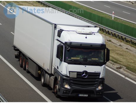 CG 2017F, Mercedes-Benz Actros