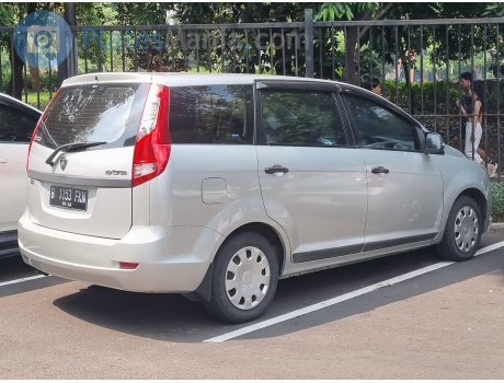 B 1153 FKN, Proton Exora