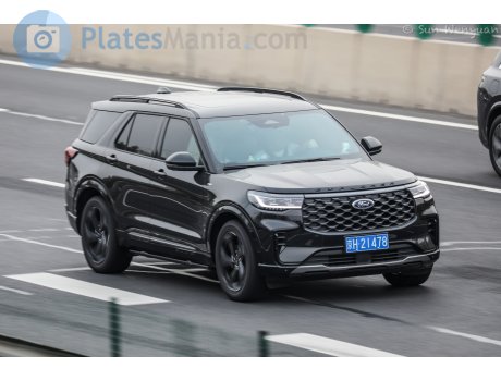 京H·21478, Ford Explorer