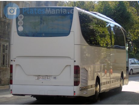 DU 222-GJ, Mercedes-Benz Travego