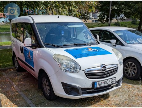 AA 005GZ, Opel Combo