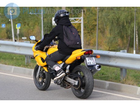 2900 ав 40, Suzuki SV Series