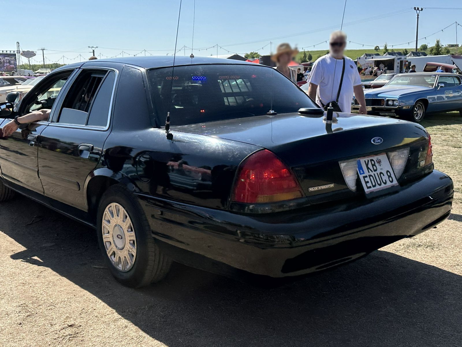 KB EDUC 8, Ford Crown Victoria 2nd gen (EN114), 1997–2012