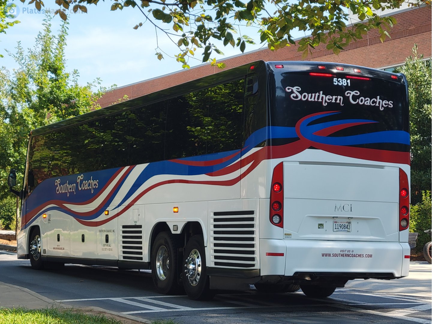 1190843, Motor Coach Industries J-Series 