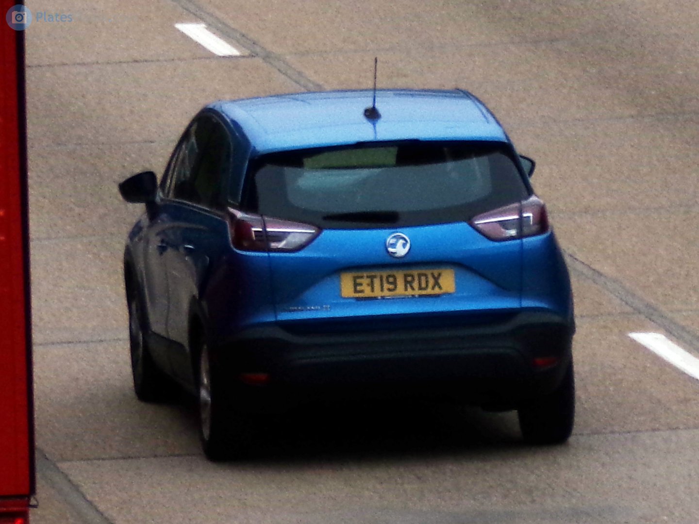 ET19RDX, Vauxhall Crossland 1st gen X (P17; P2QO), 2017–2020