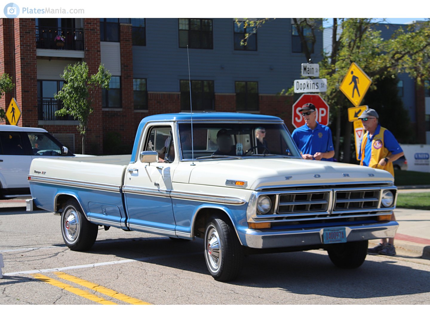 140097A, Ford F-100 5th gen, 1966–1972
