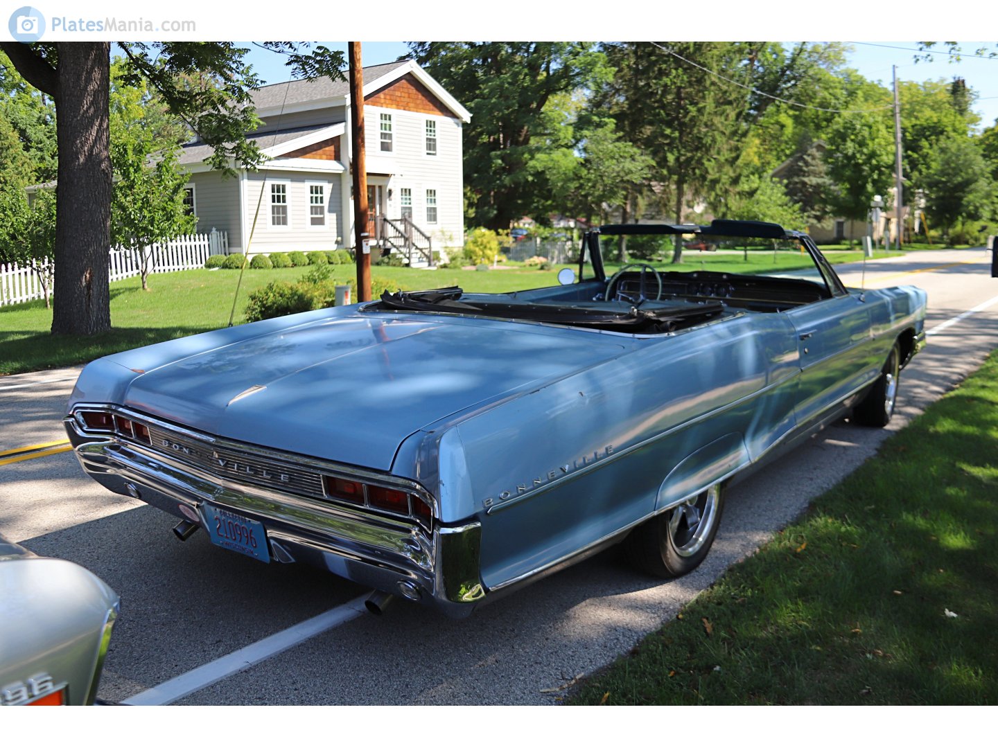 210996, Pontiac Bonneville 4th gen 1965 2-door Convertible (26267; B-body), 1964–1965