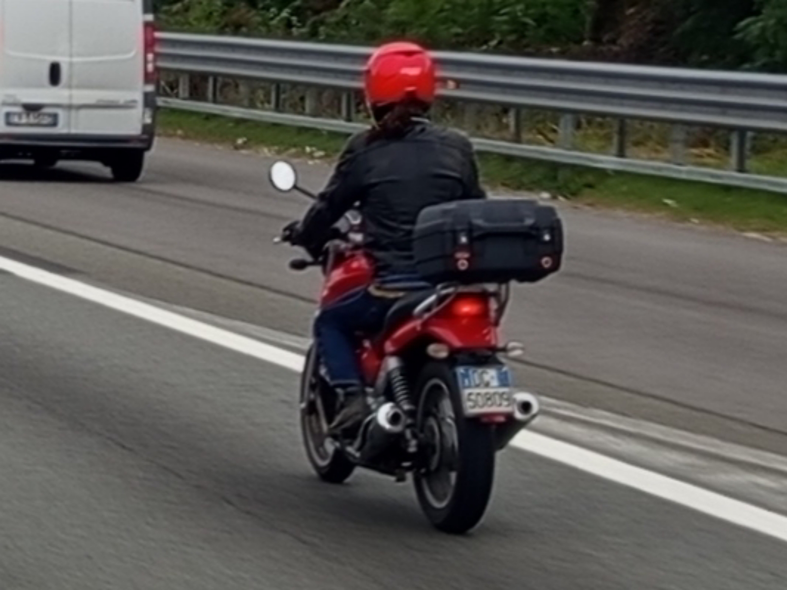 DG 50809, Moto Guzzi Breva 