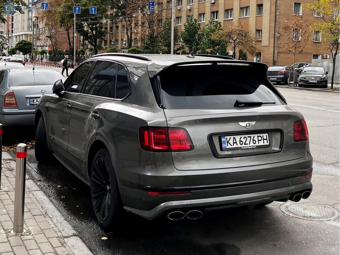 KA 6276 PH, Bentley Bentayga 1st gen (PL71), 2016–2020
