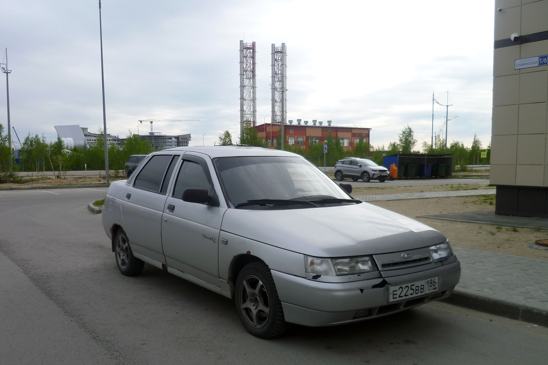 е 225 вв 186, Lada (VAZ) 2110 21108 Premier, 1998–2007