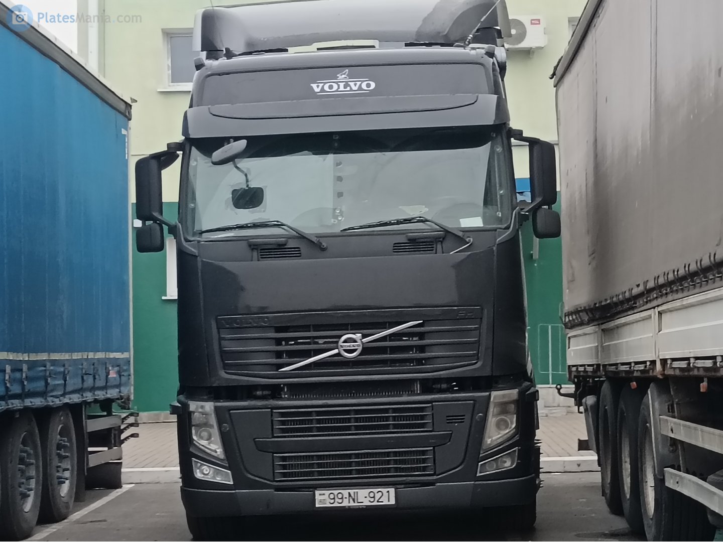 99 NL 921, Volvo FH 