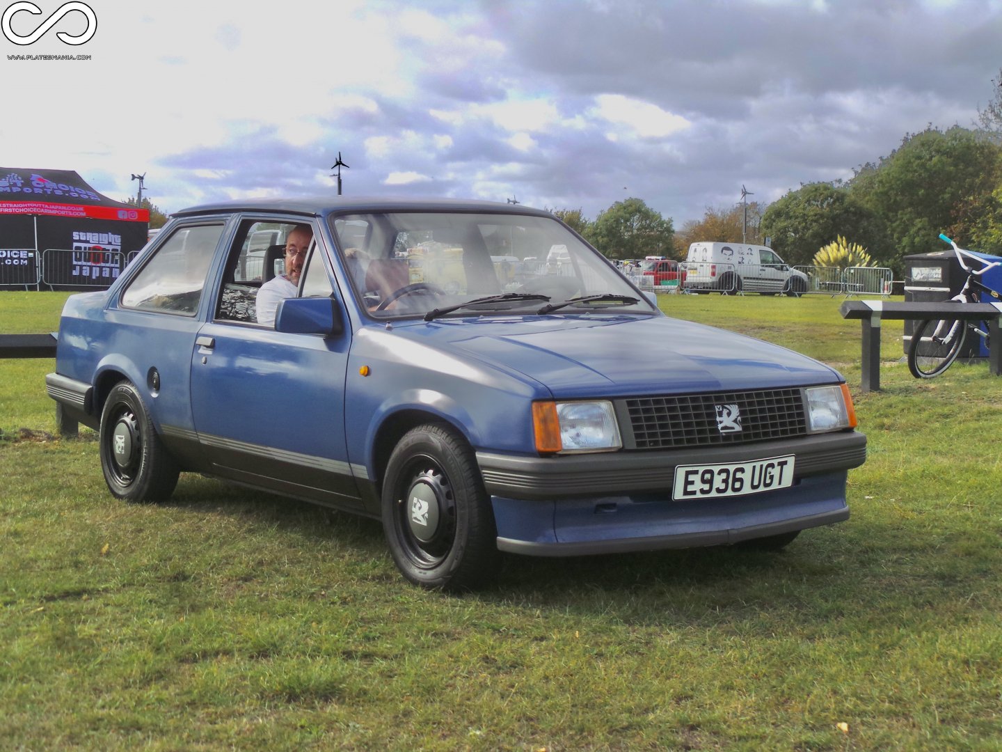 E936UGT, Vauxhall Nova 1st gen 2-door Sedan (A; S83), 1982–1985