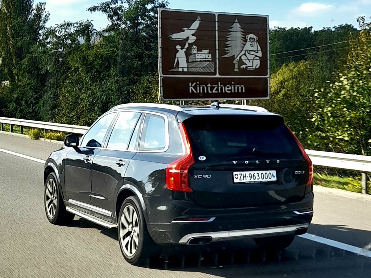 ZH 963000, Volvo XC90 2nd gen (256), 2015–2024