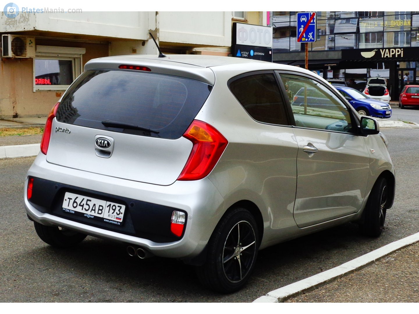 т 645 ав 193, Kia Picanto 2nd gen 3-door Hatch (TA), 2011–2017