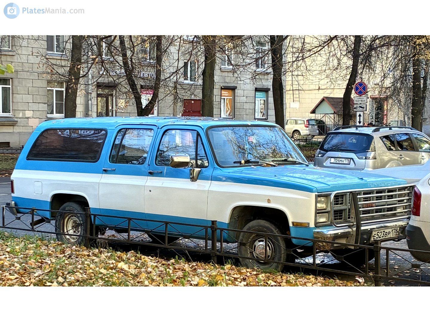 е 523 вр 178, GMC Suburban 7th gen, 1972–1991