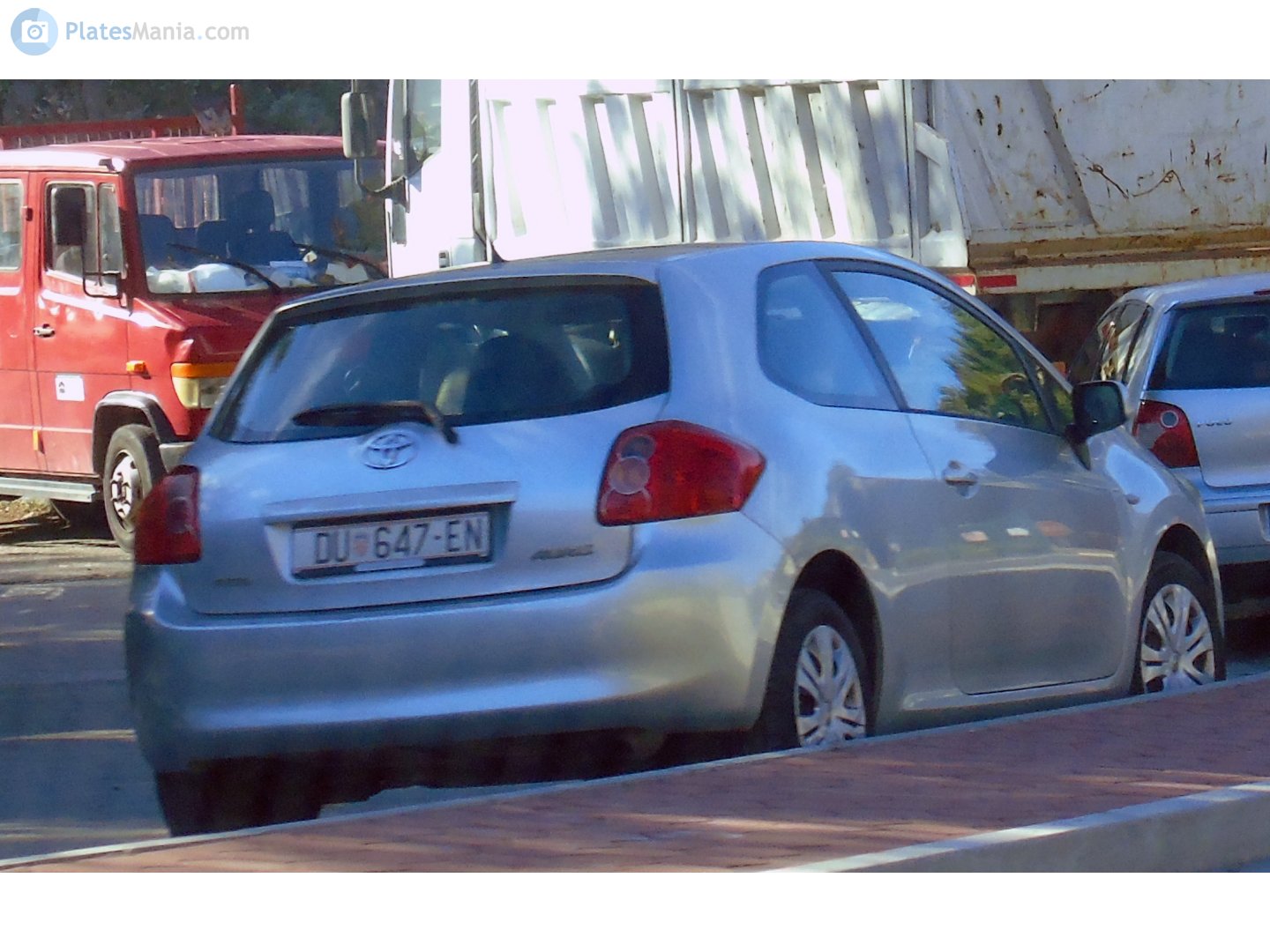 DU 647-EN, Toyota Auris 1st gen 3-door Hatch (E150), 2006–2010