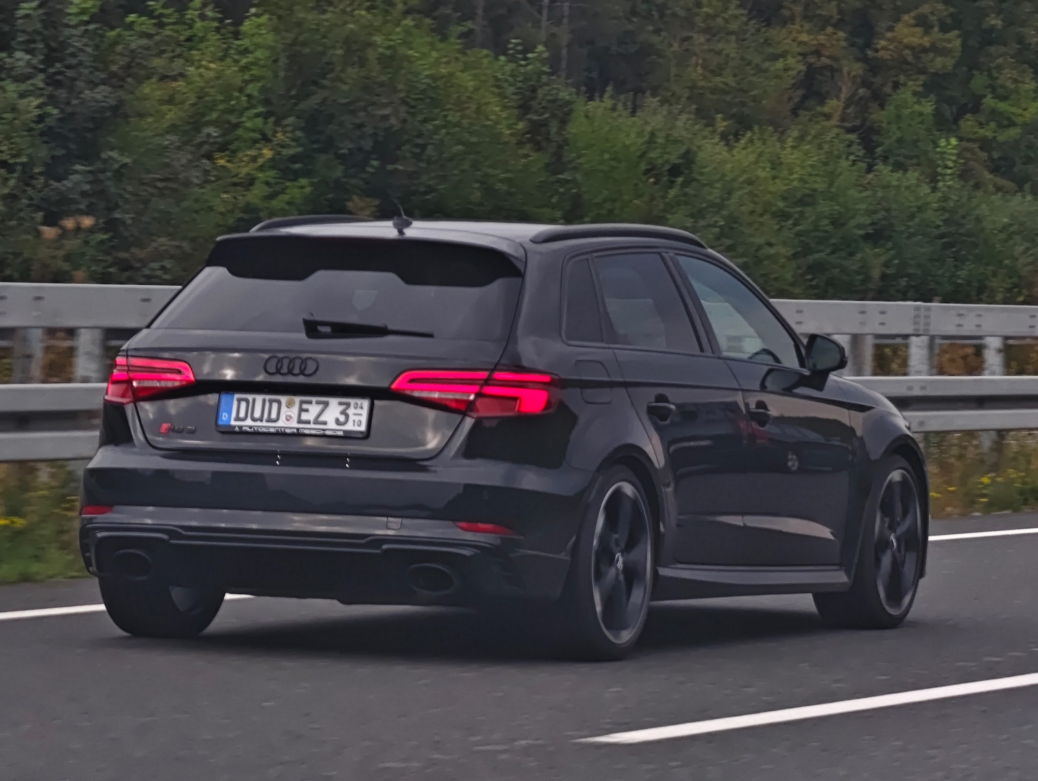 DUD EZ 3 (04/10), Audi RS3 