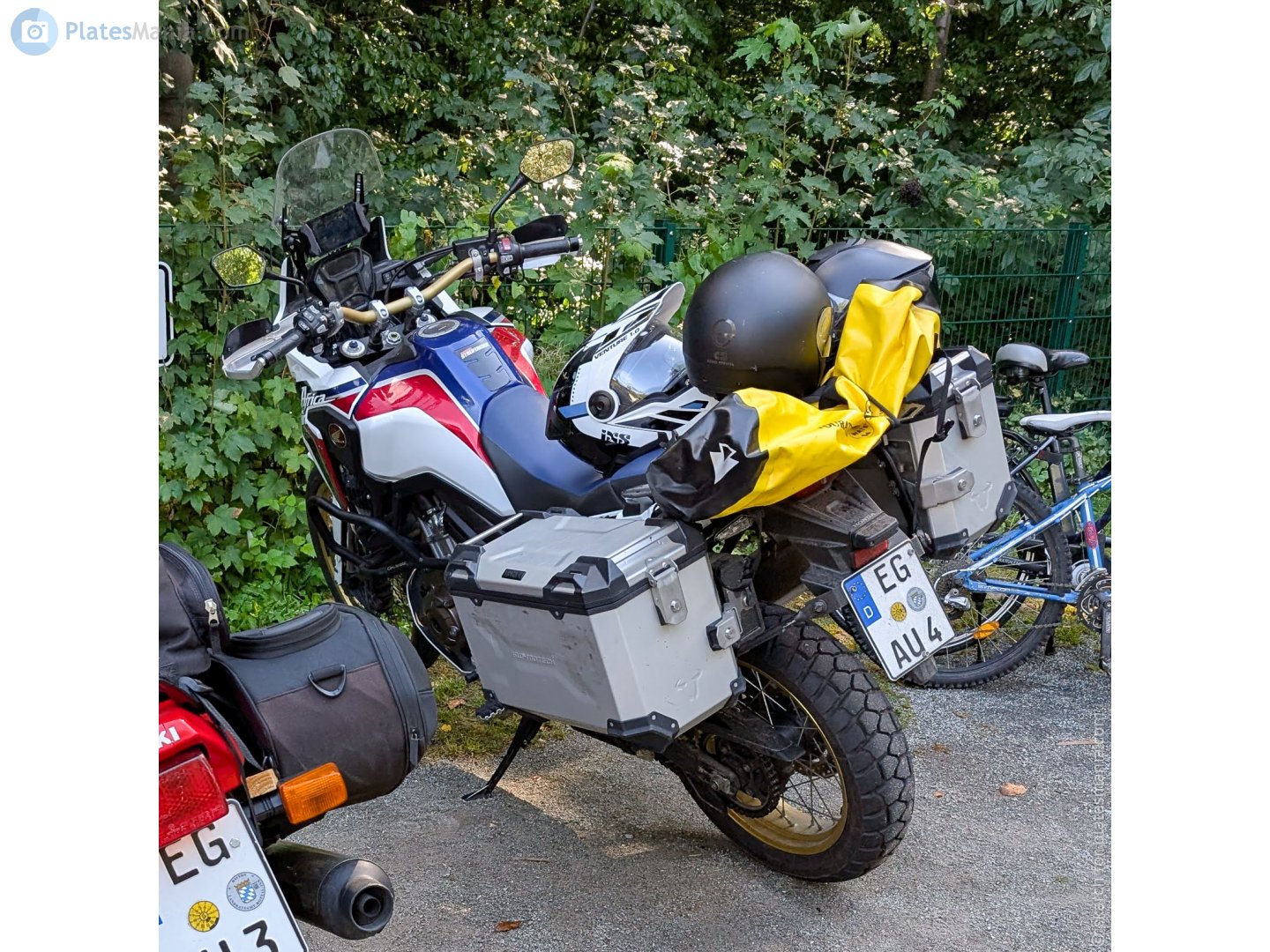 EG AU 4, Honda CRF Series 