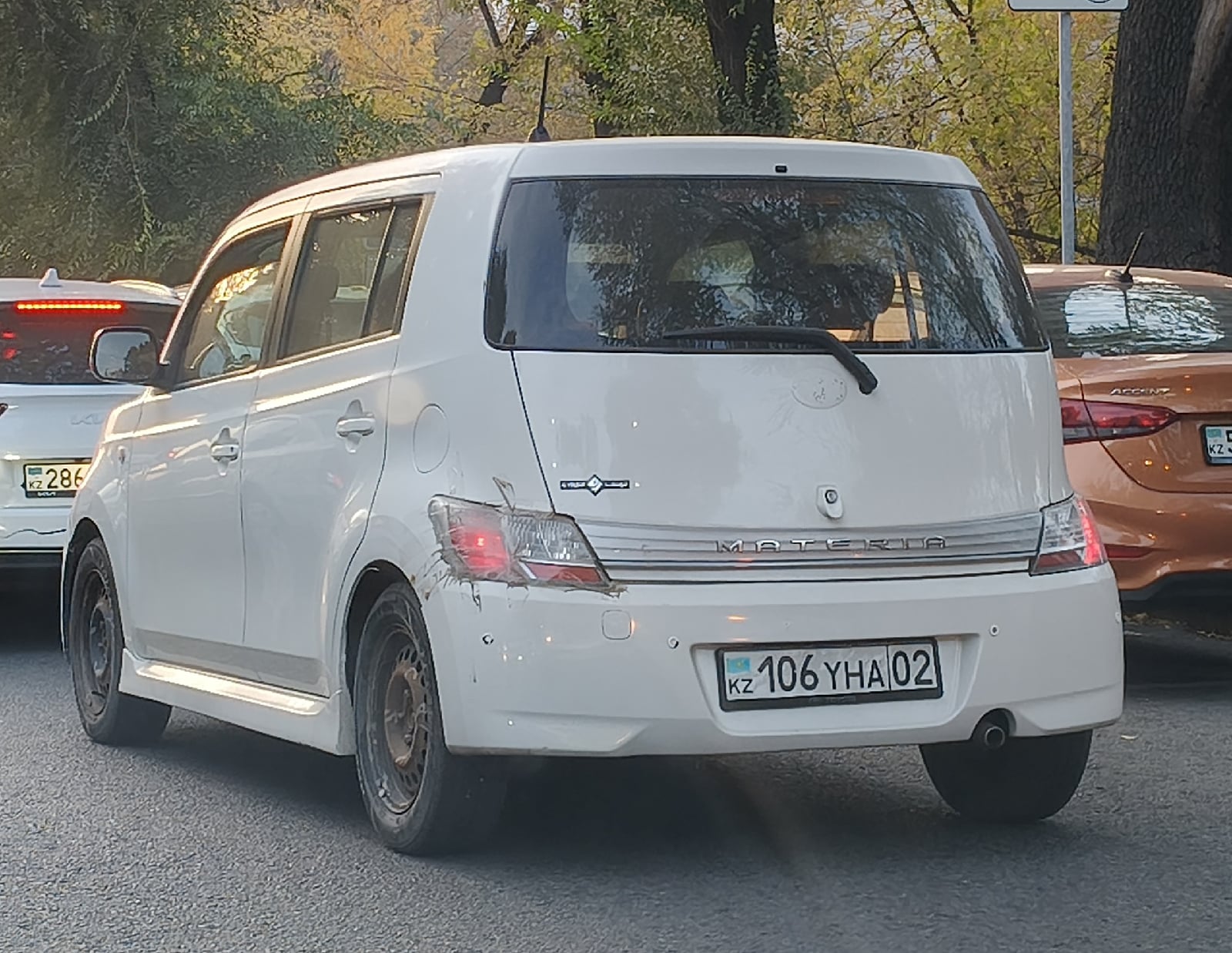 106 YHA 02, Daihatsu Materia 1st gen (M400), 2006–2011