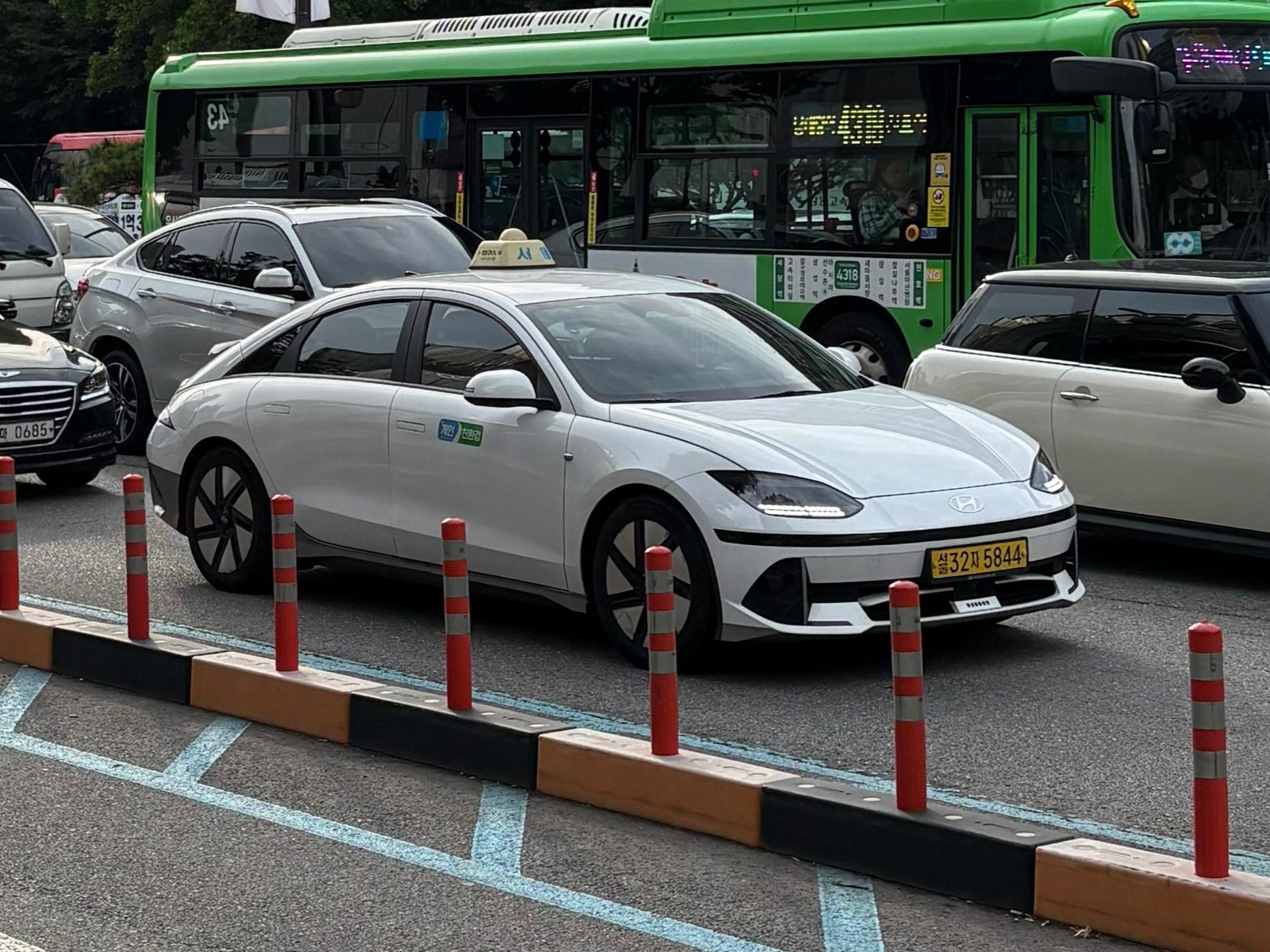 서울32자 5844, Hyundai Ioniq 6 1st gen (CE), 2022–