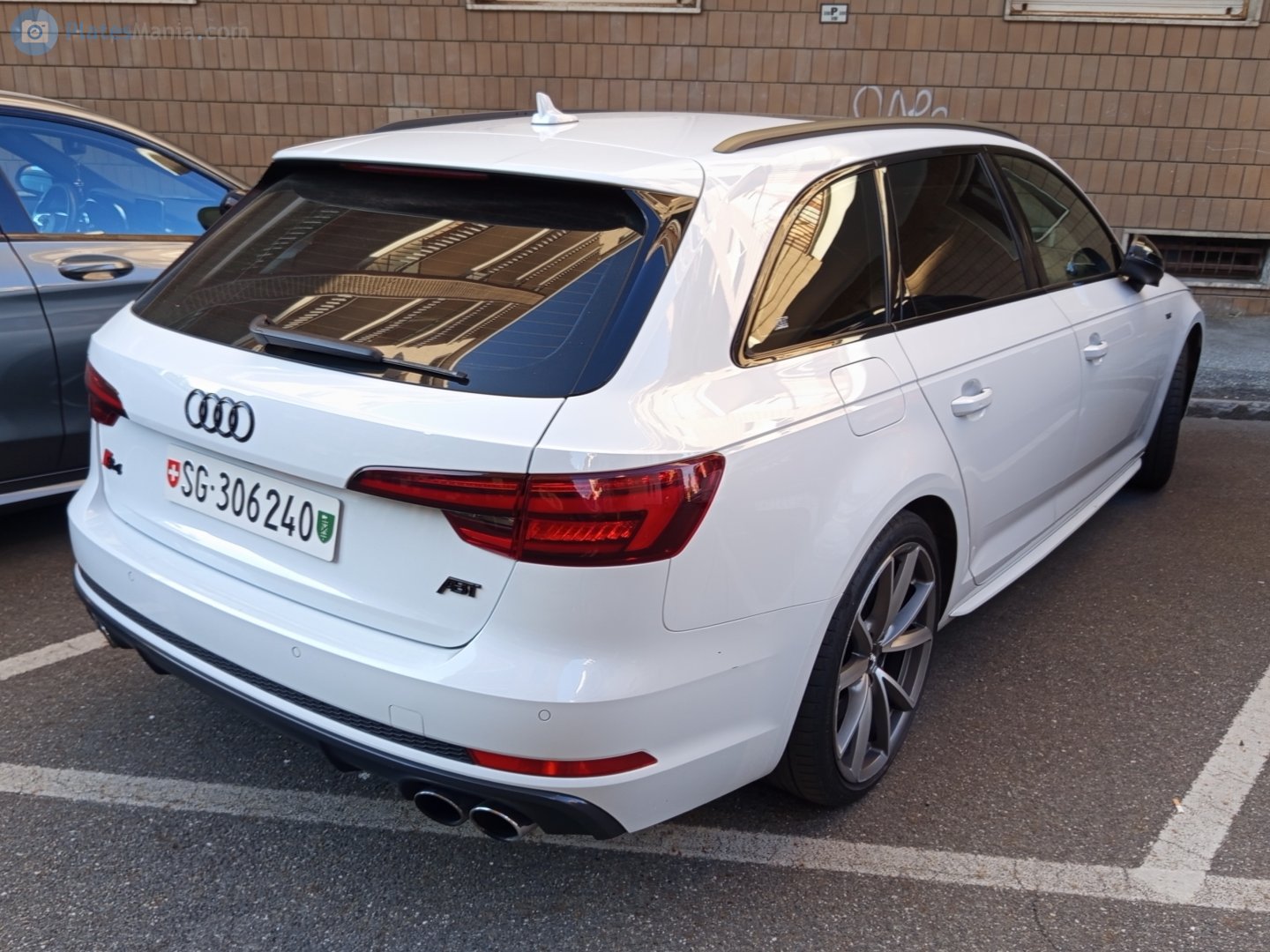 SG 306240, Audi S4 6th gen Avant (B9/8W5/8WD), 2016–2019