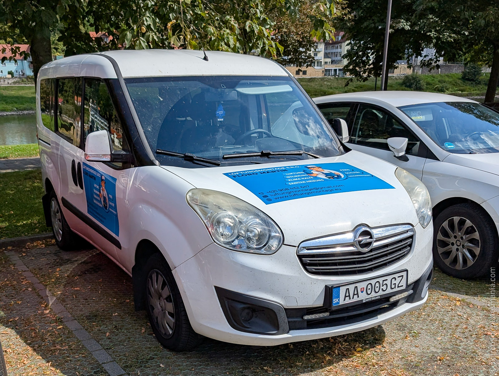 AA 005GZ, Opel Combo 4th gen Tour (D; X12), 2011–2018