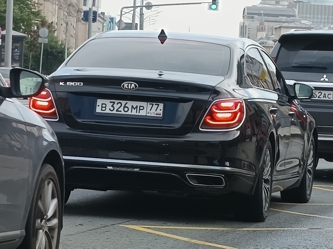 в 326 мр 77, Kia K900 2nd gen (RJ), 2018–2022