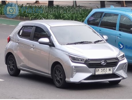 BM 1851 NF, Daihatsu Ayla