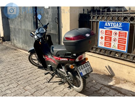 56 AAL 803, Mondial (UMA) Snappy