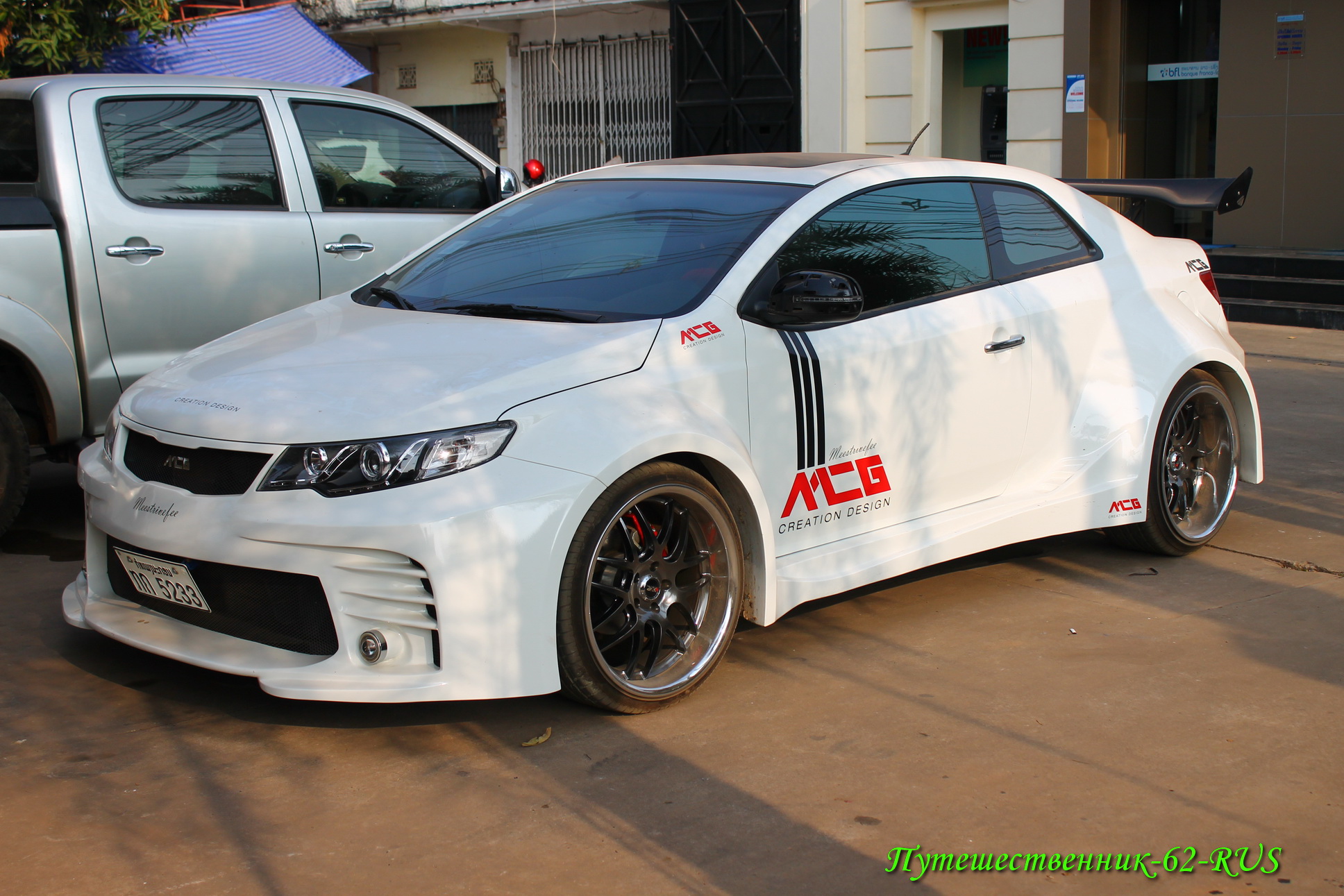 ກຄ 5233, Kia Cerato 2nd gen Koup (XK), 2009–2013